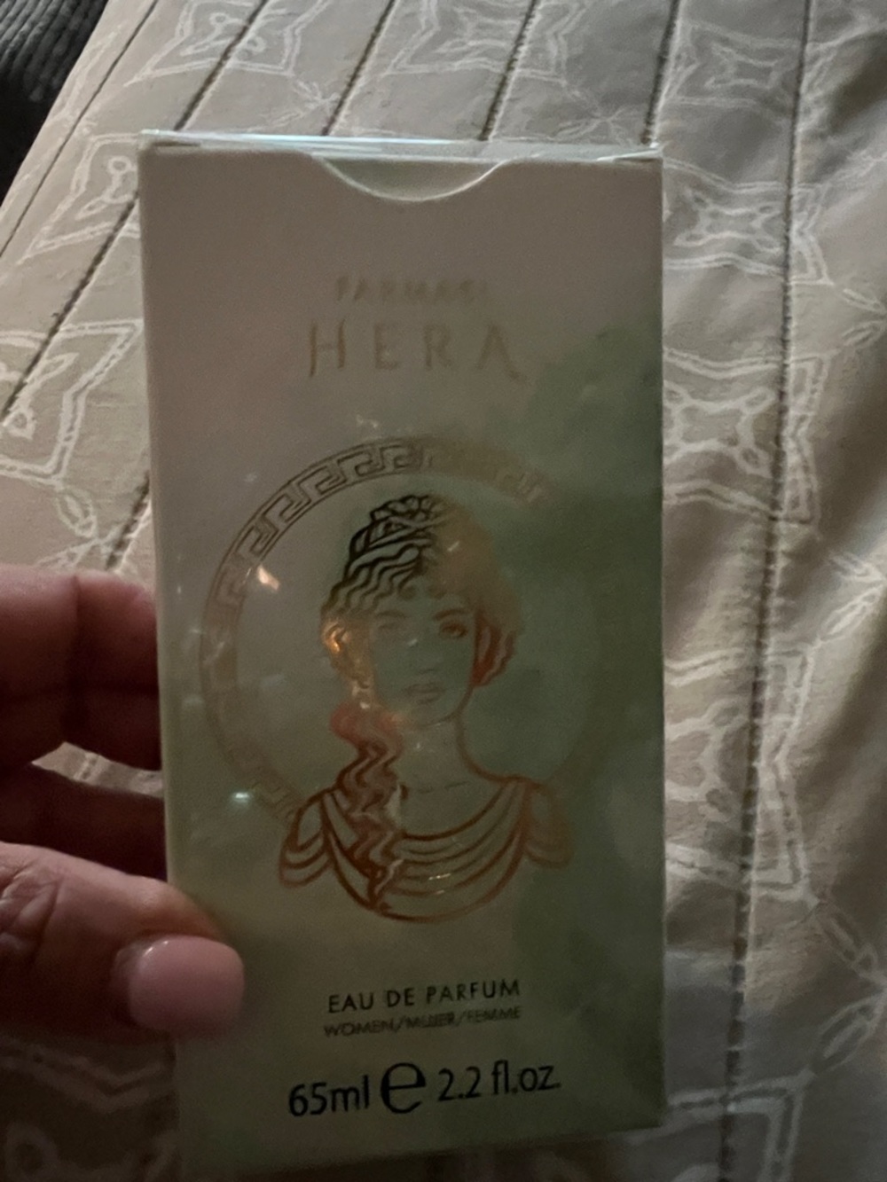 Farmasi Hera Women's Eau de Parfum - Mint Green & Gold Accents